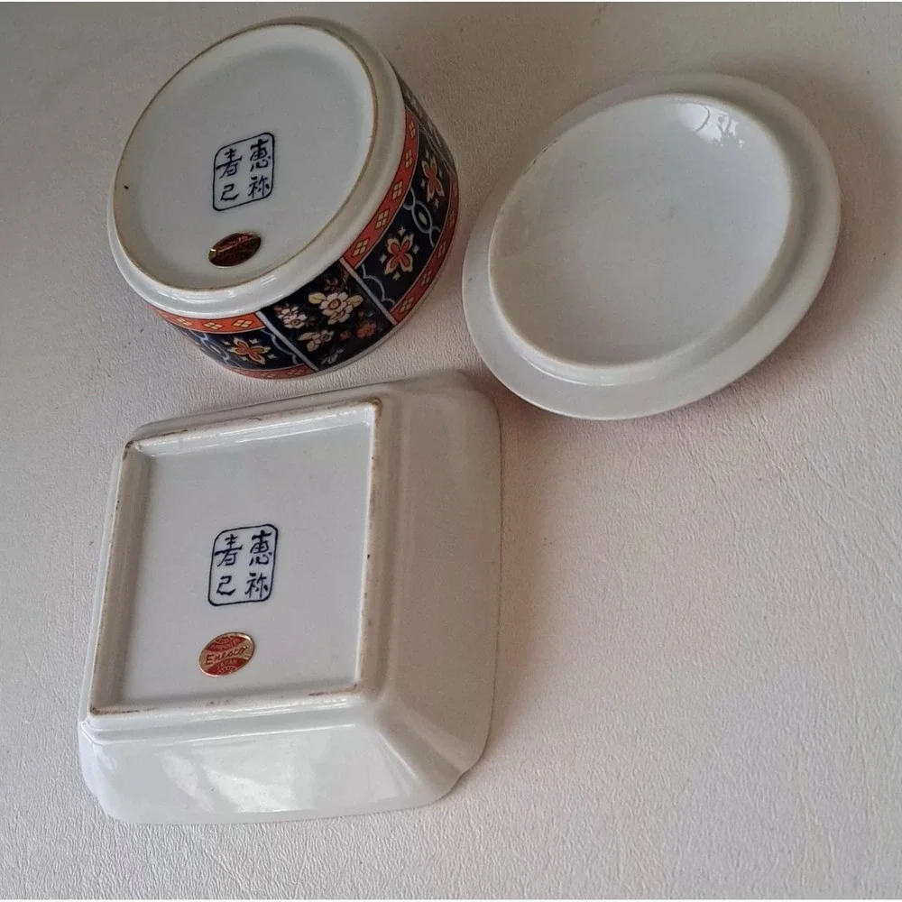 Vintage Chinese Porcelain Trinket Box Set